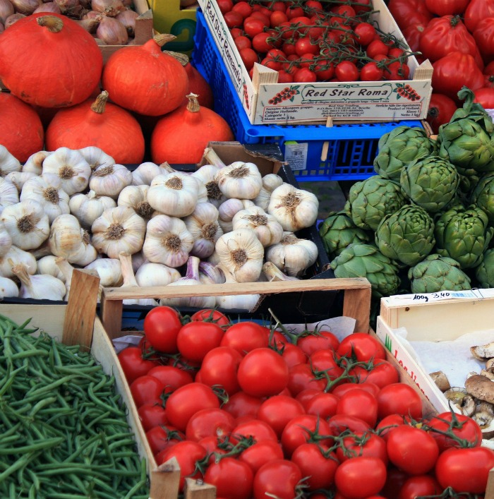 Garlic from the Farmer's Market is normally organic and can be used to grow garlic in the garden
