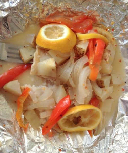 Fish cooked over a campfire