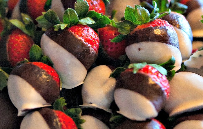 chocolate strawberries dipped in both white and dark chocolate