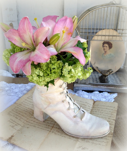 Victorian boot planter