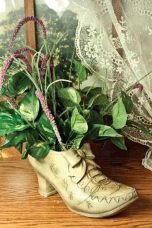 Victorian Shoe planter