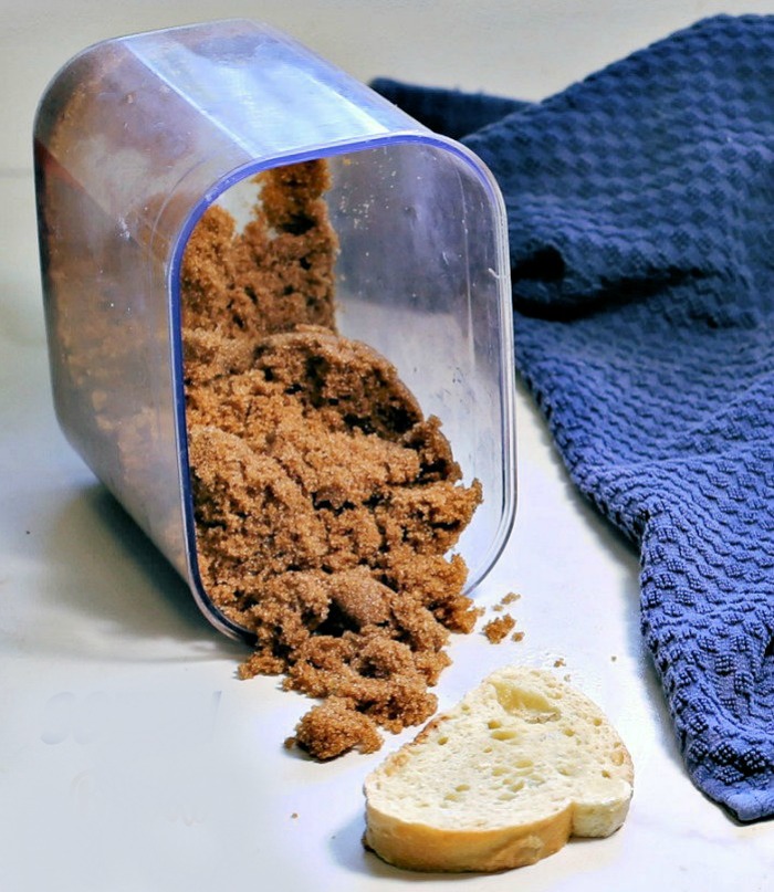 bread and brown sugar 