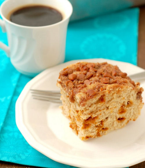 Cinnamon chip breakfast cake