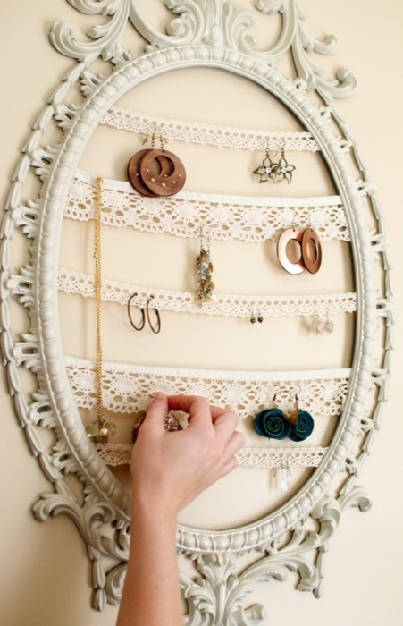 jewelry displays