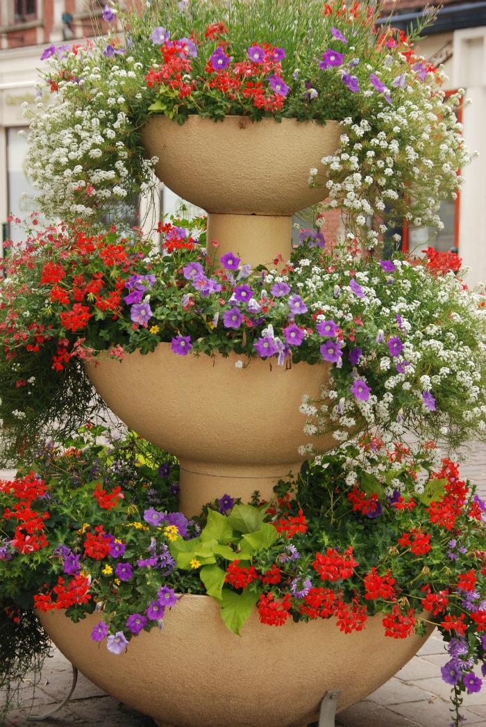 Tiered planters.