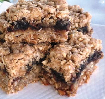 Super Granola Date Bars 