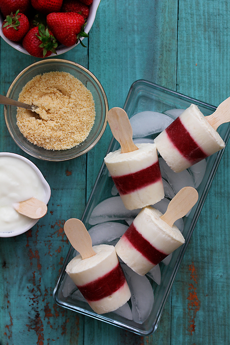 Strawberry shortcake popsicles