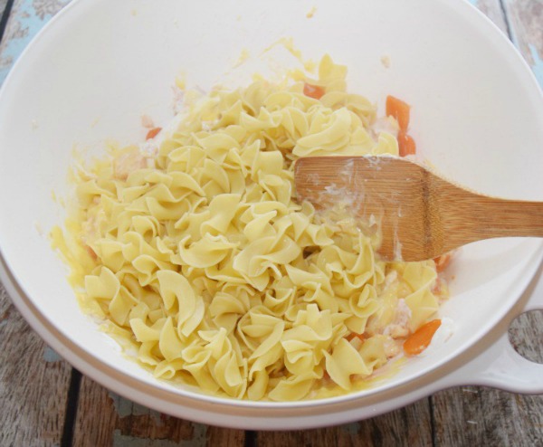 Creamy chicken and noodle casserole