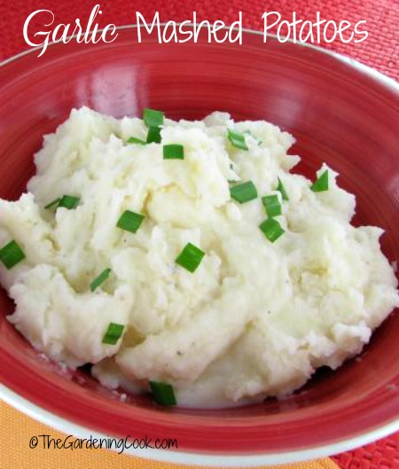 Creamy Garlic Mashed Potatoes – Slimmed Down