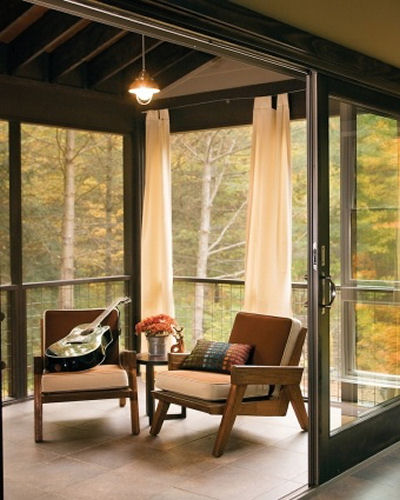 Minimalist sun room