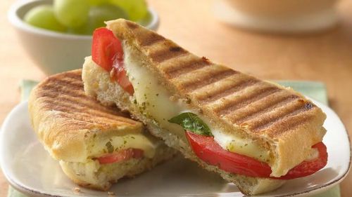 caprese panini