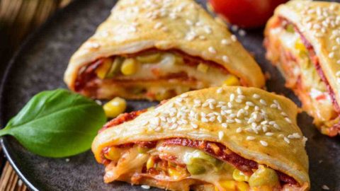 Pizza Roll up with Spicy Chicken – Easy Week Night Meal