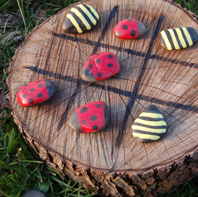 Ladybug Tic Tac Toe Game