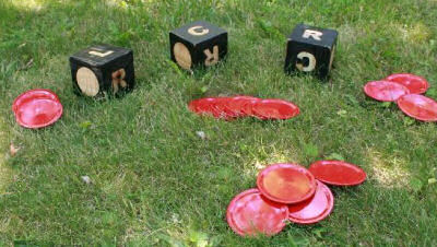 DIY Outdoor Giant Dice Game 