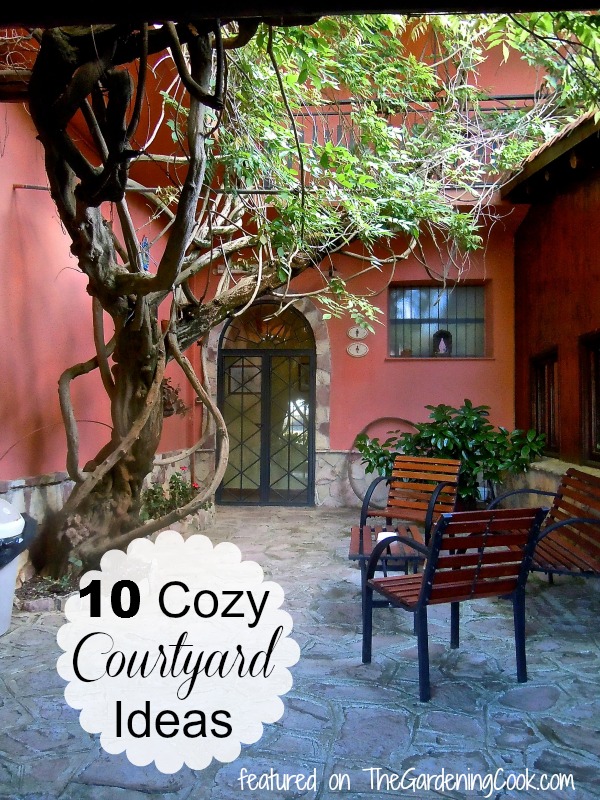 10 Cozy Courtyard Spaces