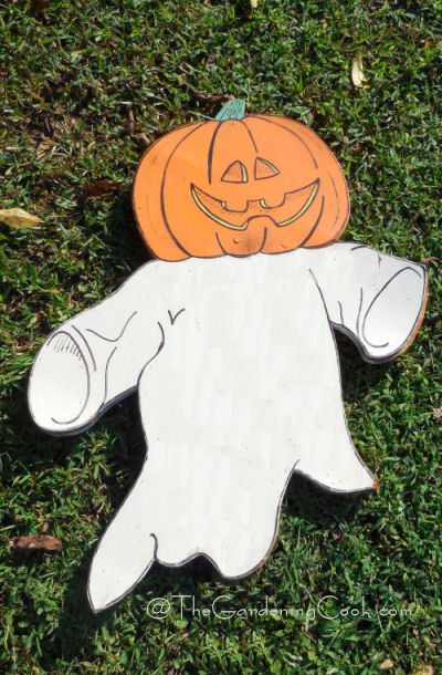DIY Pumpkin Ghost