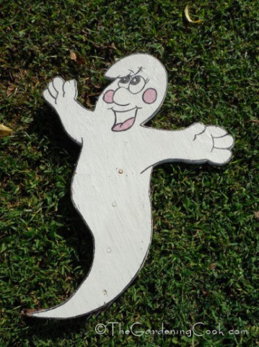 DIY Casper Ghost