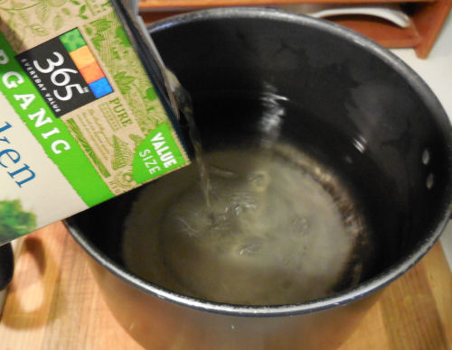 water and chicken stock for pasts