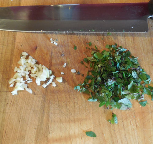 diced herbs