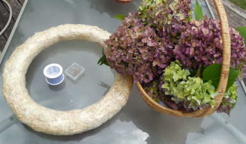 Hydrangea Wreath supplies