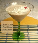 Cookies & Cream Frozen Coconut Rum Cocktail