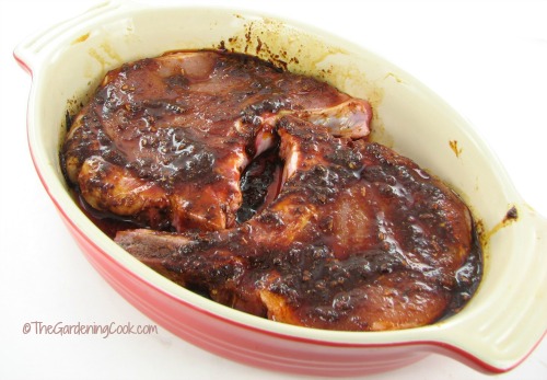 Pork chops in a spicy marinade
