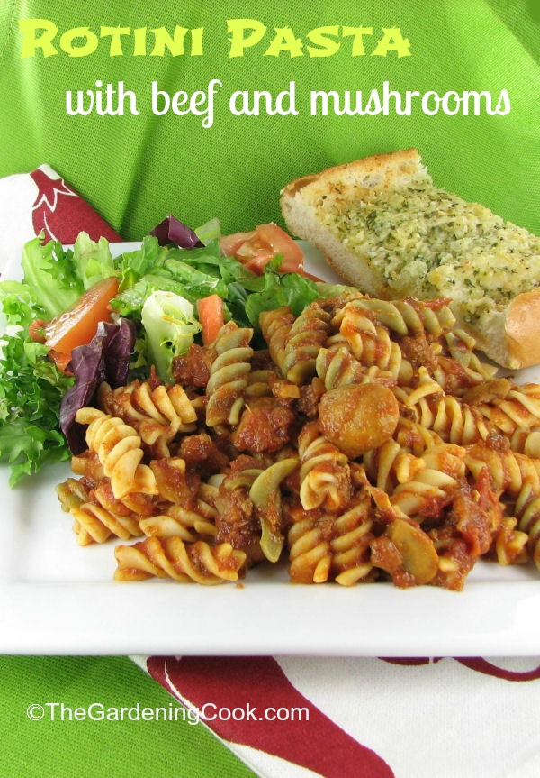 Rotini Pasta & Beef Sauce with Mushrooms