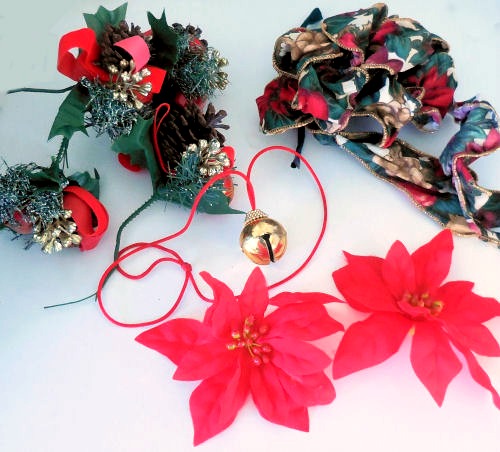 Supplies to decorate the boxwood wreath