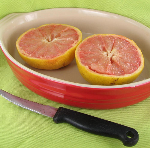 cut the grapefruit.