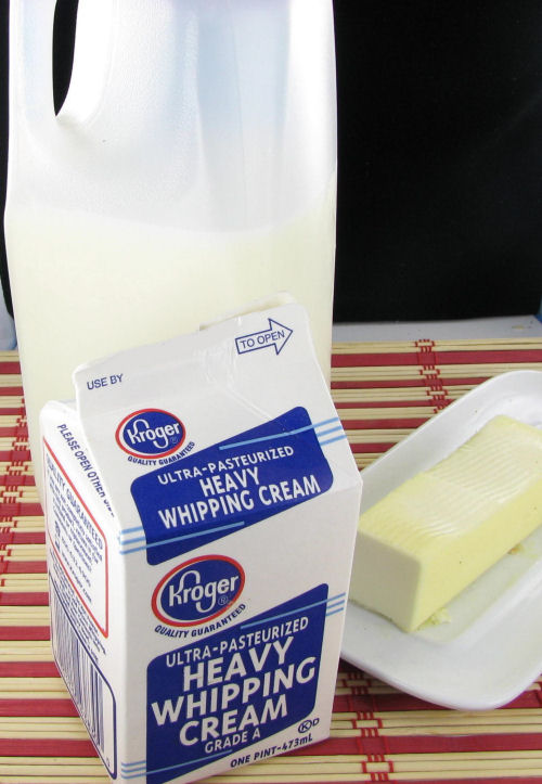 Be sure the milk and butter are at room temperature for the best mashed potatoes. #comfortfoods
