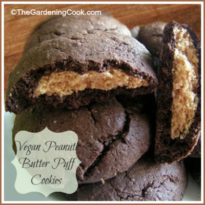 Vegan peanut butter puff cookies