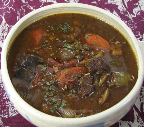 Slow Cooker Vegetable Beef soup
