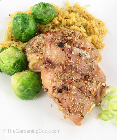 Seasoned baked chicken thighs