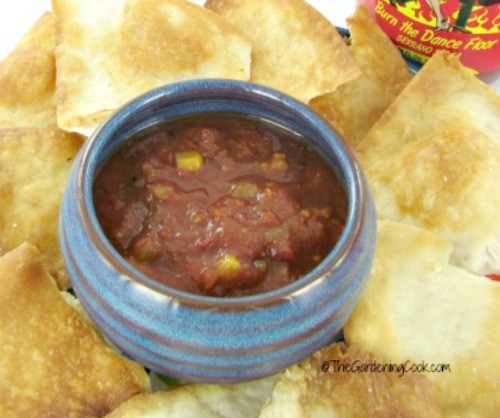 serrano salsa and chips