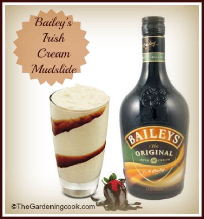 Make your own Bailey's Irish cream mudslide with just 3 ingredients