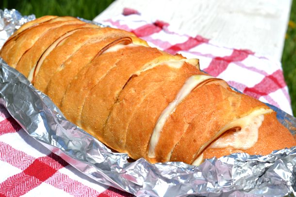 Campfire ham and cheese bread from Mommy Kat and Kids