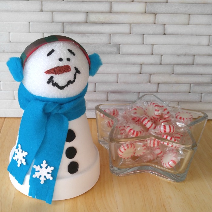 Clay pot snowman