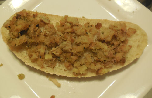 Stuffing on bread