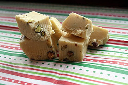 Irish Cream Pistachio Fudge from iwasborntocook.com
