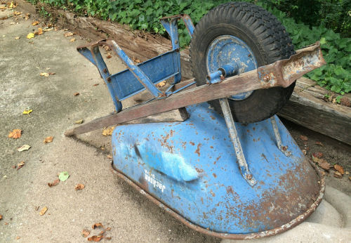 Winterize garden tools. Clean wheelbarrows.