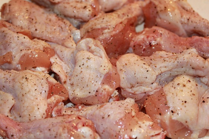 Seasoned chicken pieces