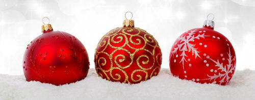use plastic grocery bags to wrap christmas ornaments