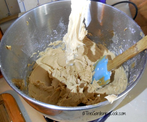 peasnut butter cream cheese frosting