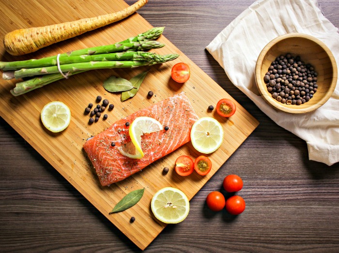 Salmon and asparagus