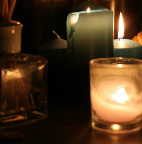candles set a mood