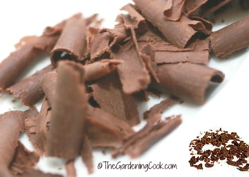 chocoate shavings and grated chocolate