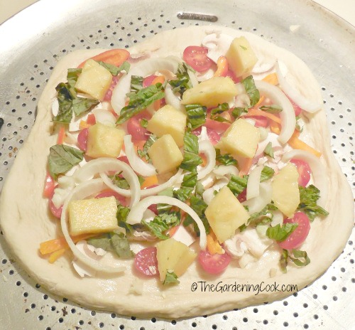 ingredients for vegetarian pizza