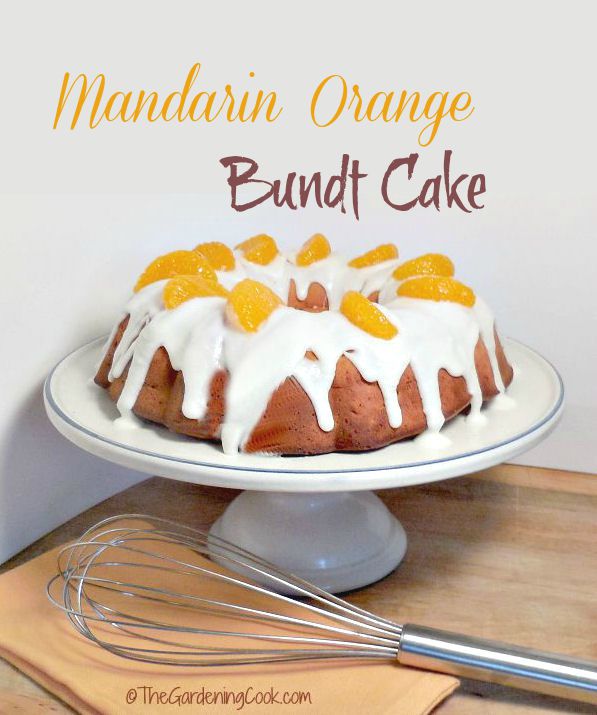 This Mandarin Orange Bundt cake is full of summer time freshness. So Yummy! DoleCannedFruit AD
