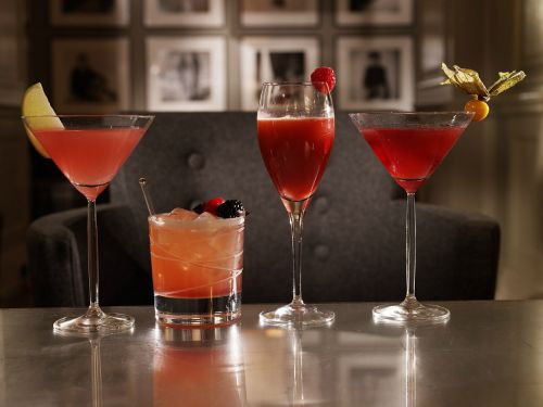 Many popular cocktails use a garnish of some type