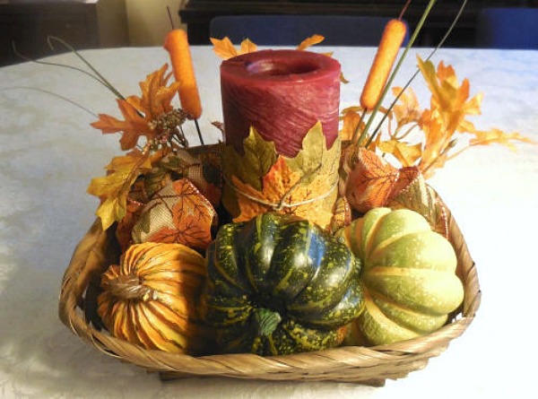 table basket with pumpkins